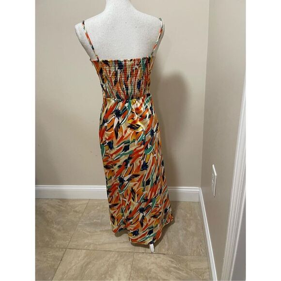 New ASTR The Label Mariela Abstract Satin Midi Dress Size M - Picture 7 of 10